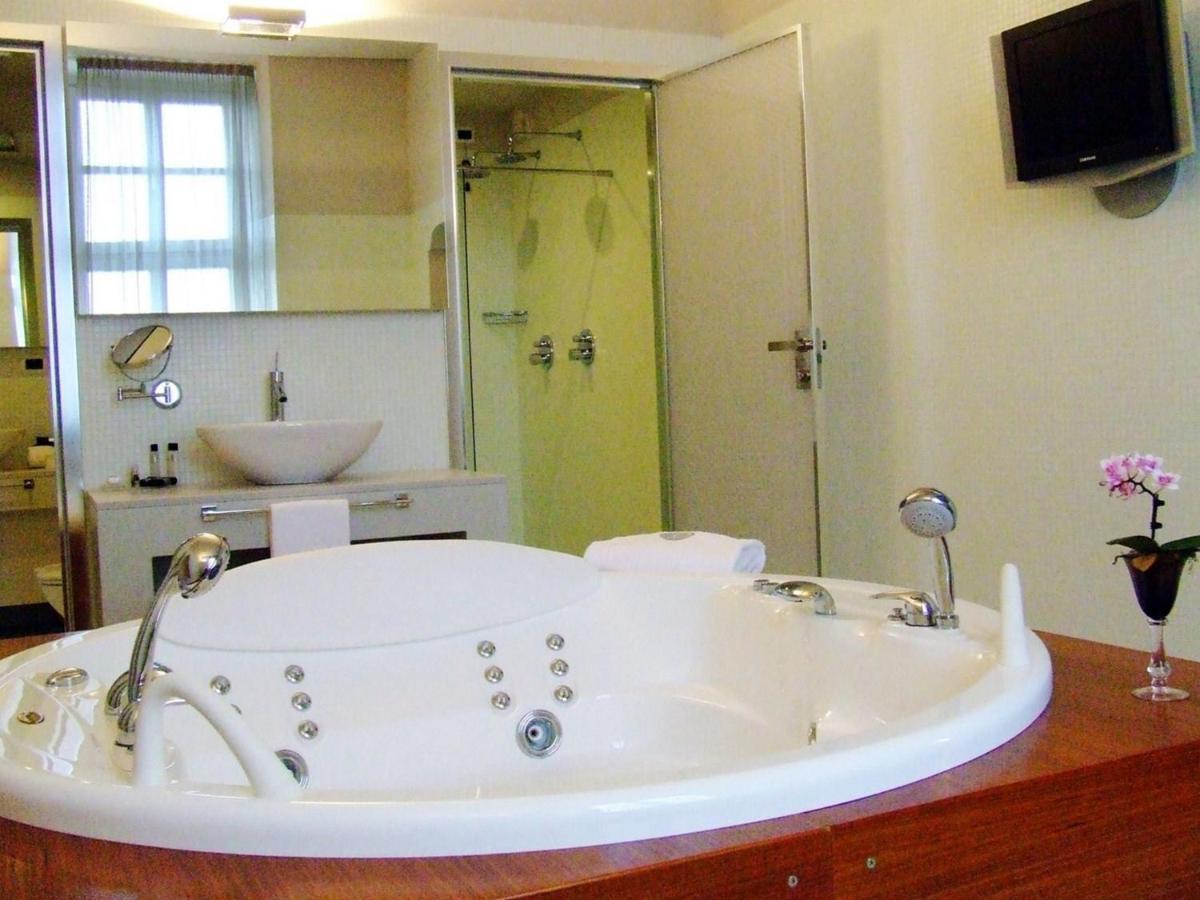 Montaldo Castle & Resort Montaldo Torinese 外观 照片