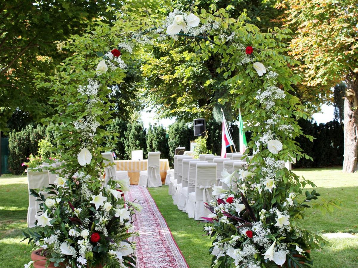 Montaldo Castle & Resort Montaldo Torinese 外观 照片